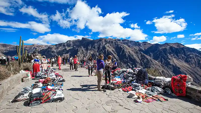 cañon del colca suyos travel